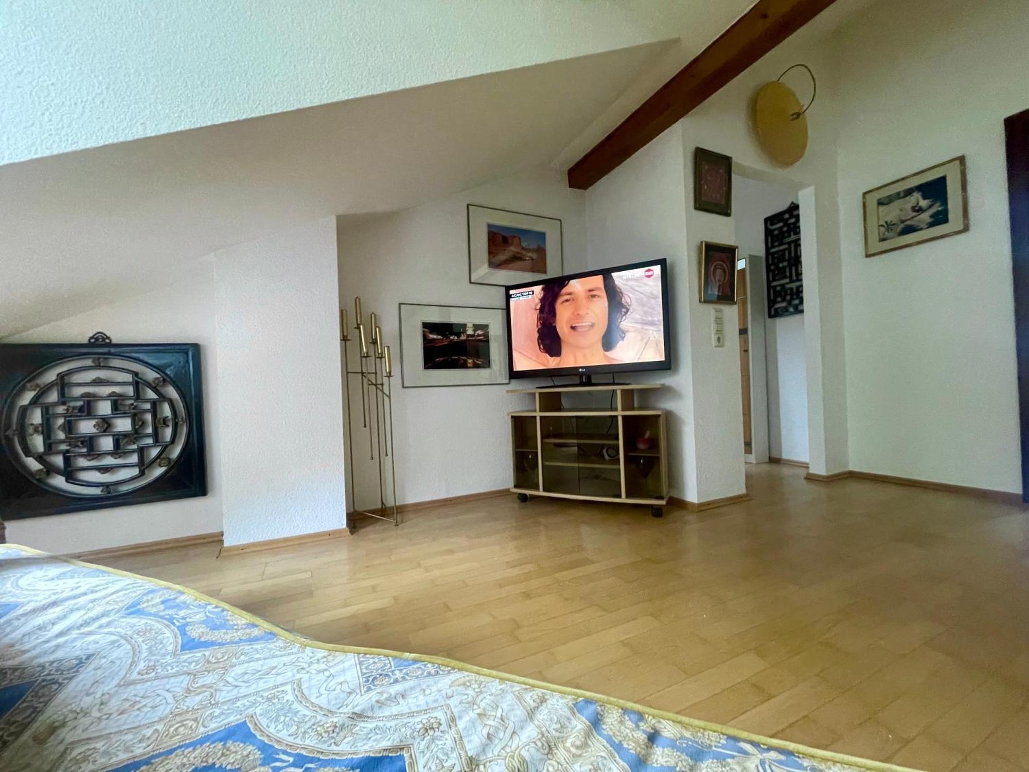Wunderschoenes Grosses 3 Zimmer Apartament Zentrum Goldstadt Familienfreundlich Mit Garage Pforzheim Extérieur photo
